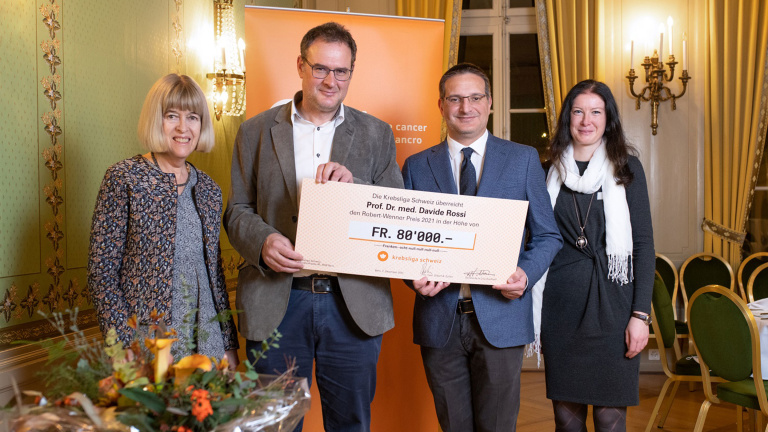 Krebsliga awards the Robert Wenner prize to Davide Rossi at IOR